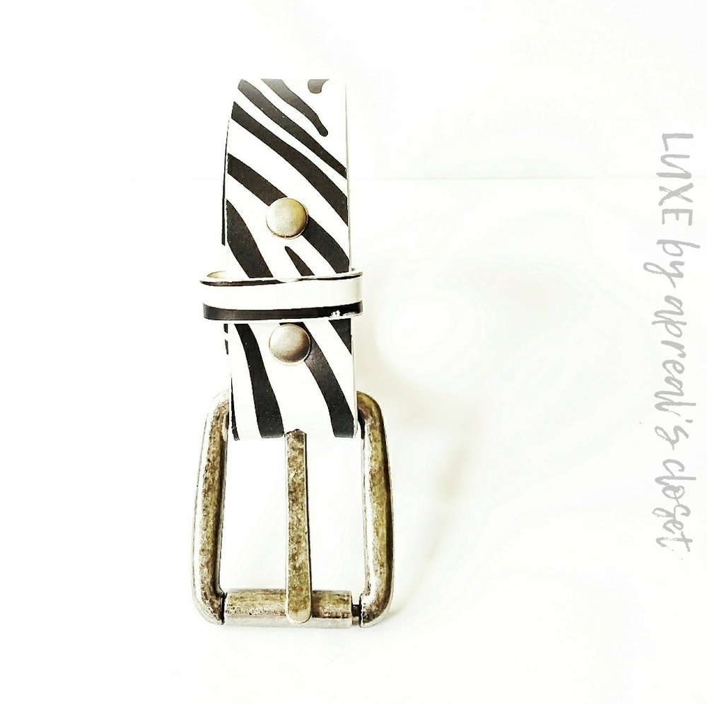 Christopher Scraub Leather B/W Zebra Belt